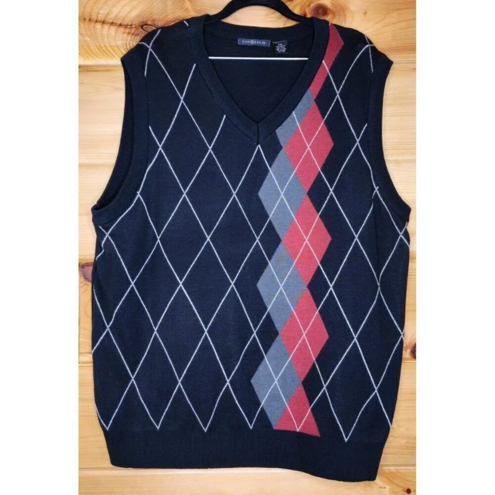 Chereskin Mens Size XXL Sweater Vest Dusty Red Gray Black Argyle 100% Acrylic